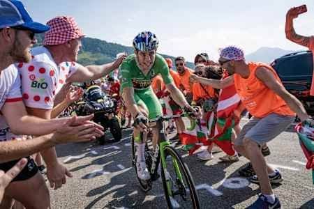 Merijn Zeeman brengt groot eerbetoon aan Wout van Aert