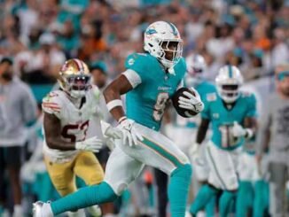 Jonnu Smith Breaks 2 Dolphins Records